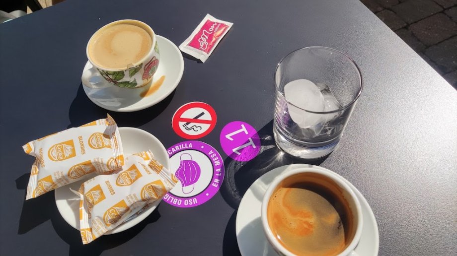 Cafetería Mon - Foto 13