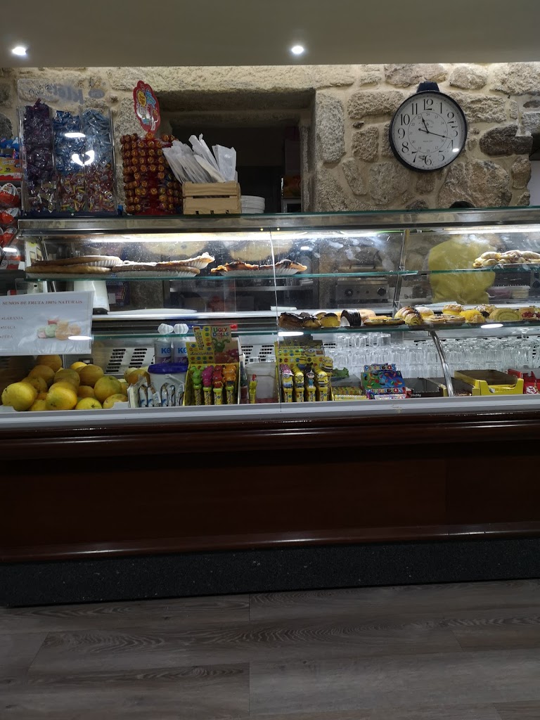 Pizzaria Vila D'Artes (Luisa Cunha & Salvador Gonçalves, Lda.) - Foto 5