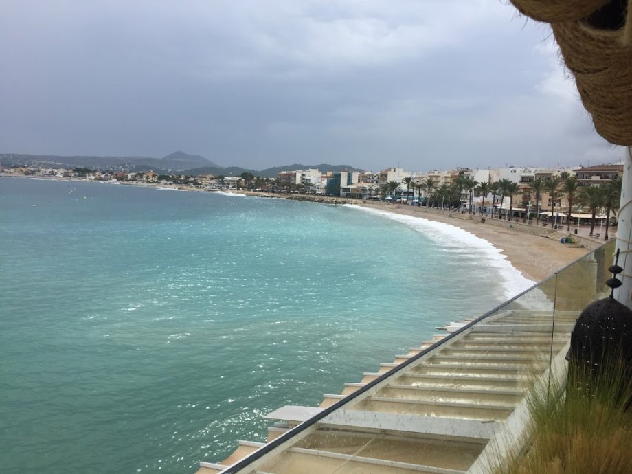 The Beach House Beach Club & Rooftop - Foto 7