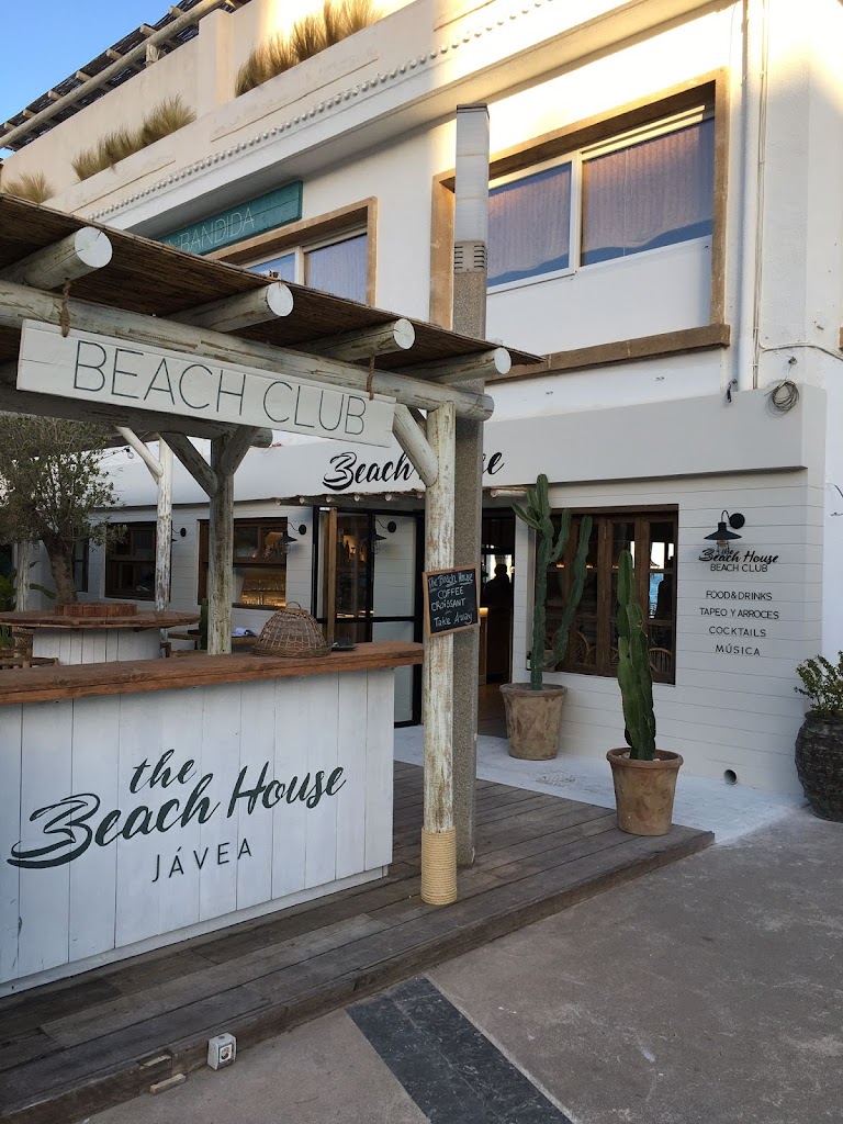 The Beach House Beach Club & Rooftop - Foto 19