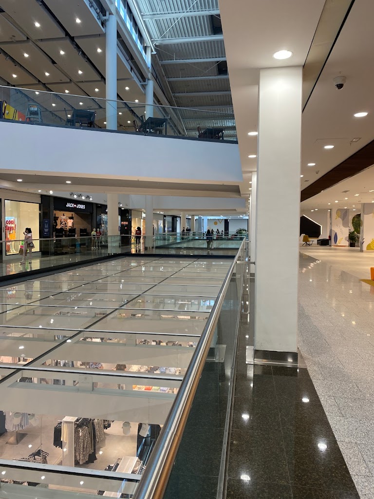 Centro Comercial Ferial Plaza - Foto 1