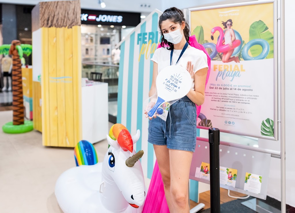 Centro Comercial Ferial Plaza - Foto 1