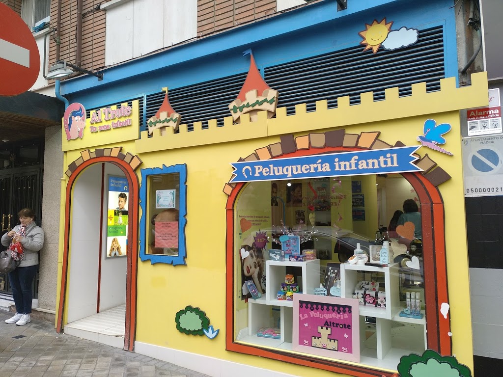 Al Trote Zona Infantil 15