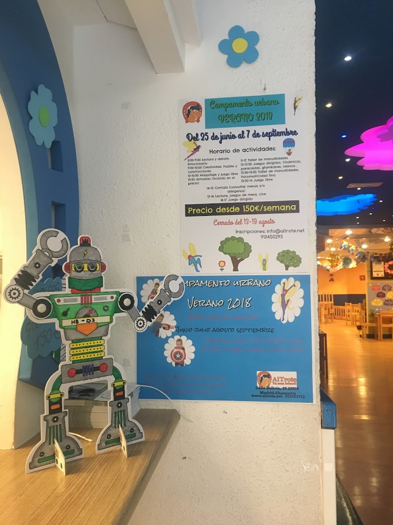 Al Trote Zona Infantil 6