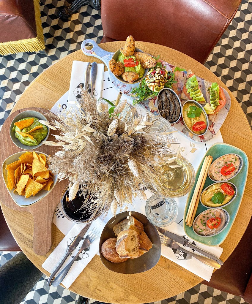 Coffee Odessa - traditional Brasserie Montparnasse - Foto 16