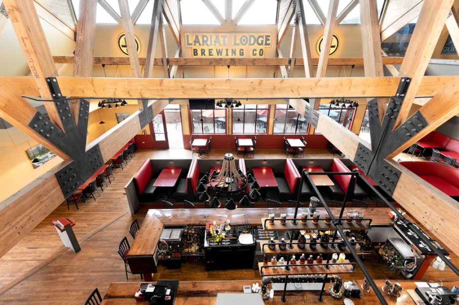 Lariat Lodge Brewing Company - Foto 16