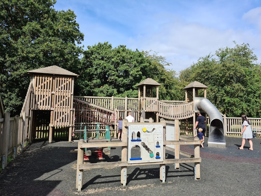 Cobtree Manor Park - Foto 1