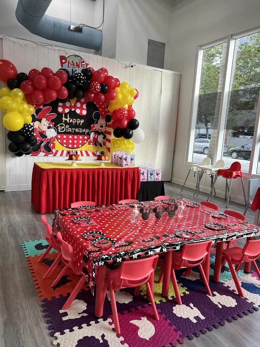 Planet Kids Indoor Playground and Cafe - Foto 9