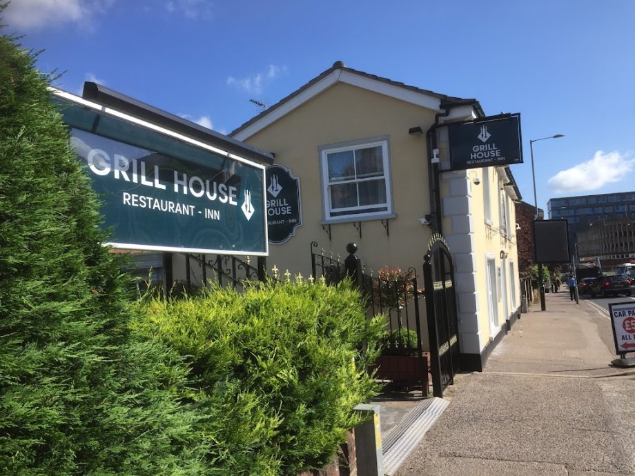 Grill House Restaurant & Inn - Foto 10