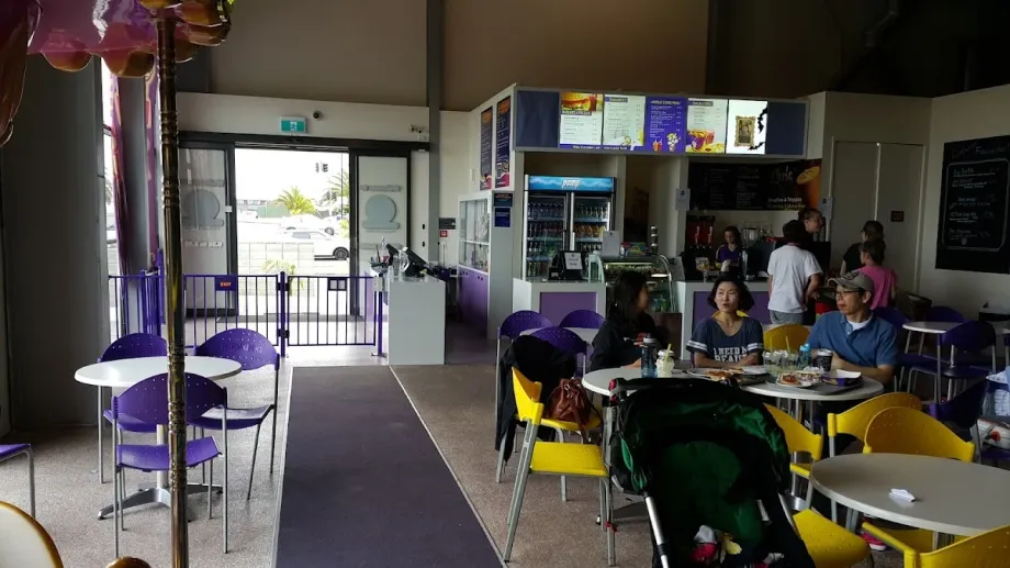 Chipmunks Playland and Café Henderson - Foto 6