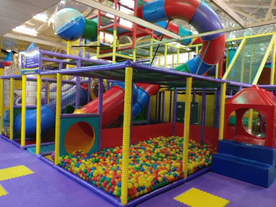 Chipmunks Playland &amp; Café Invercargill OSCAR after school care - Foto 2