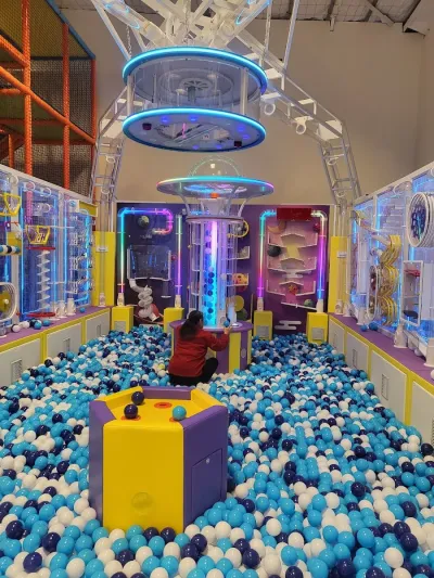 Chipmunks Playland and Café Lyall Bay