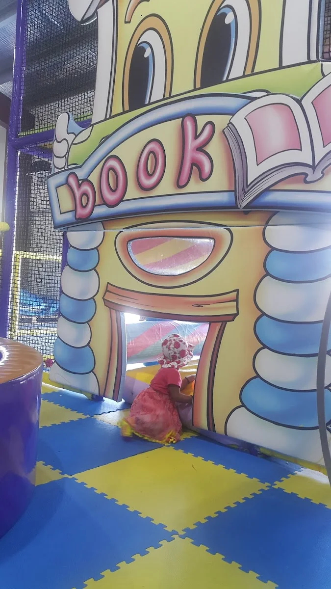 Chipmunks Playland and Café Tawa - Foto 9