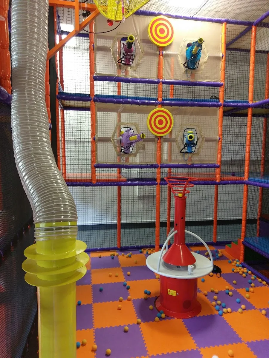 Chipmunks Playland &amp; Cafe Papanui - Foto 5