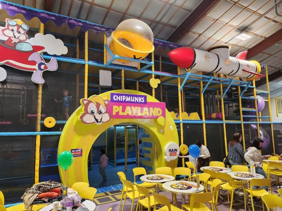 Chipmunks Playland &amp; Café Wigram - Foto 3