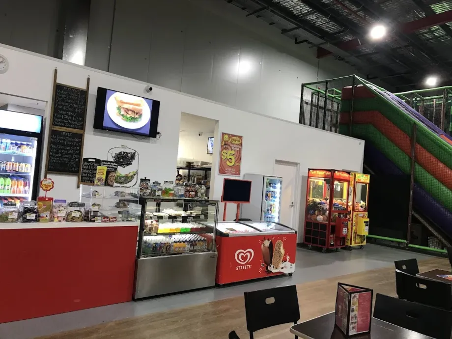 Lollipop's Playland and Cafe Sunshine - Foto 6