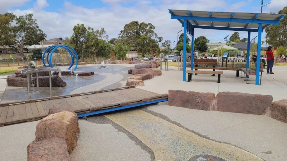 Mill Park All Abilities Play Space - Foto 2