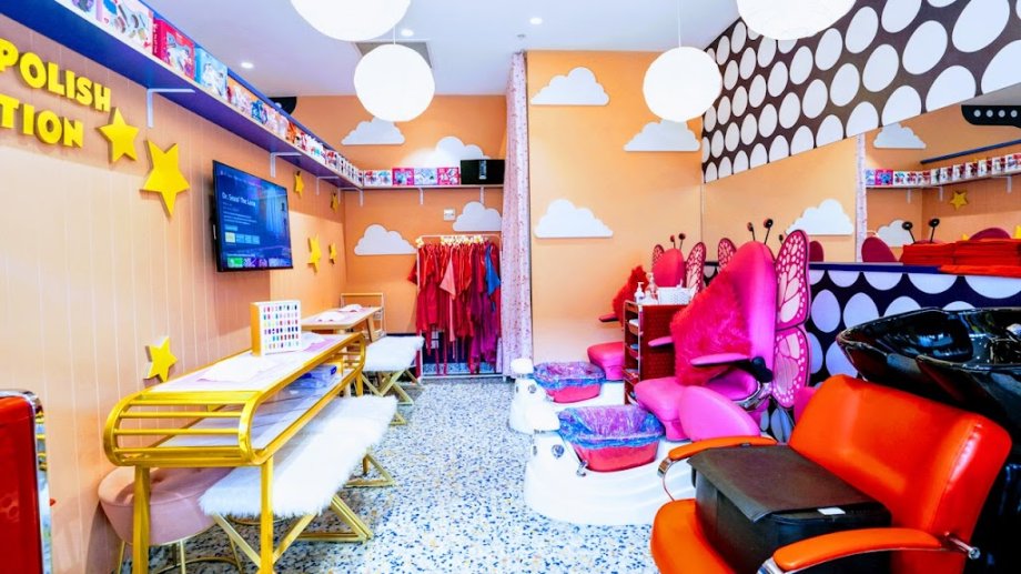 StarKids Salon Spa - Foto 12