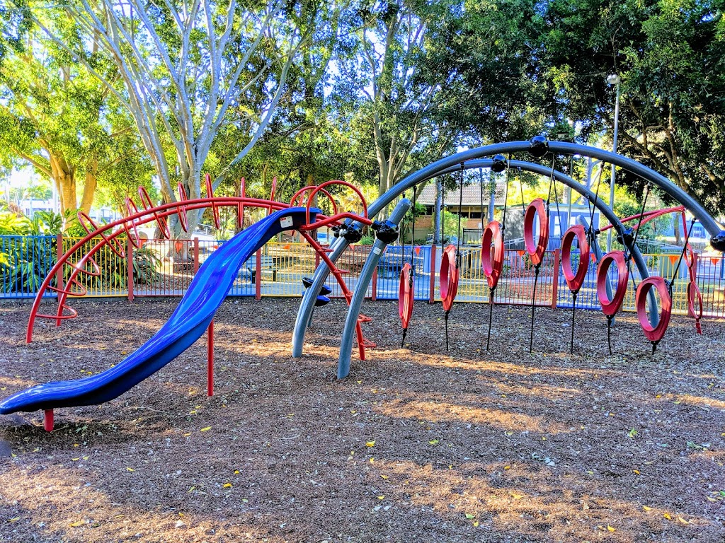 Leslie Patrick Park Playground - Foto 1