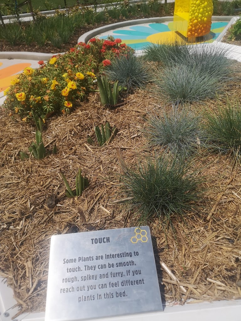 Leslie Patrick Park Playground - Foto 8