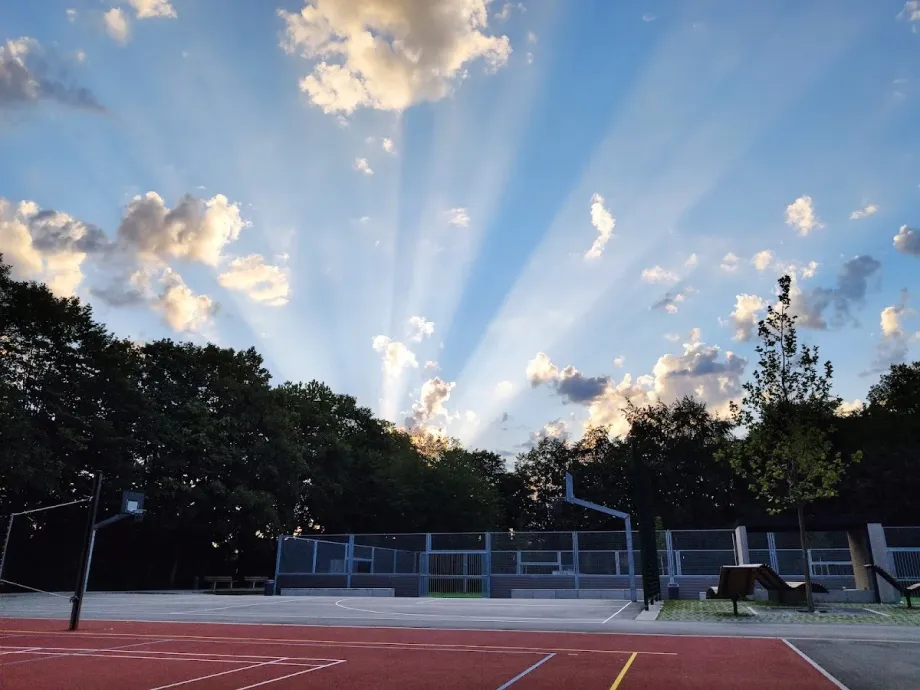 Sportanlage Sendling - Foto 2