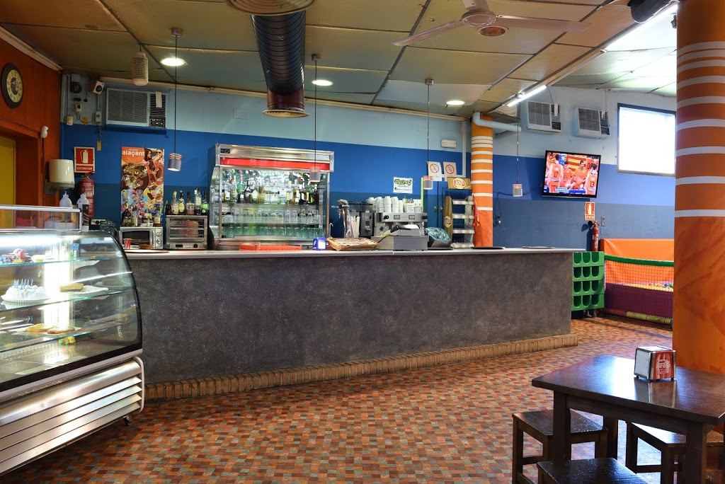 Parque Infantil Dinoland Huelva 10