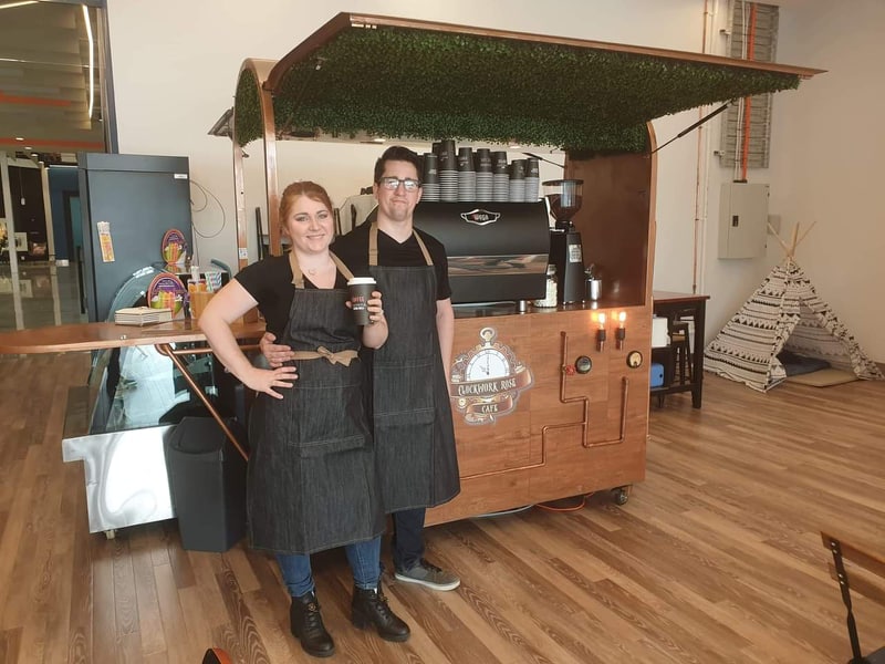 Clockwork Rose Cafe - Foto 1