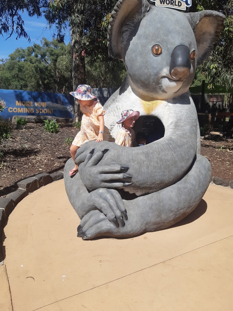 Gumbuya World - Foto 2