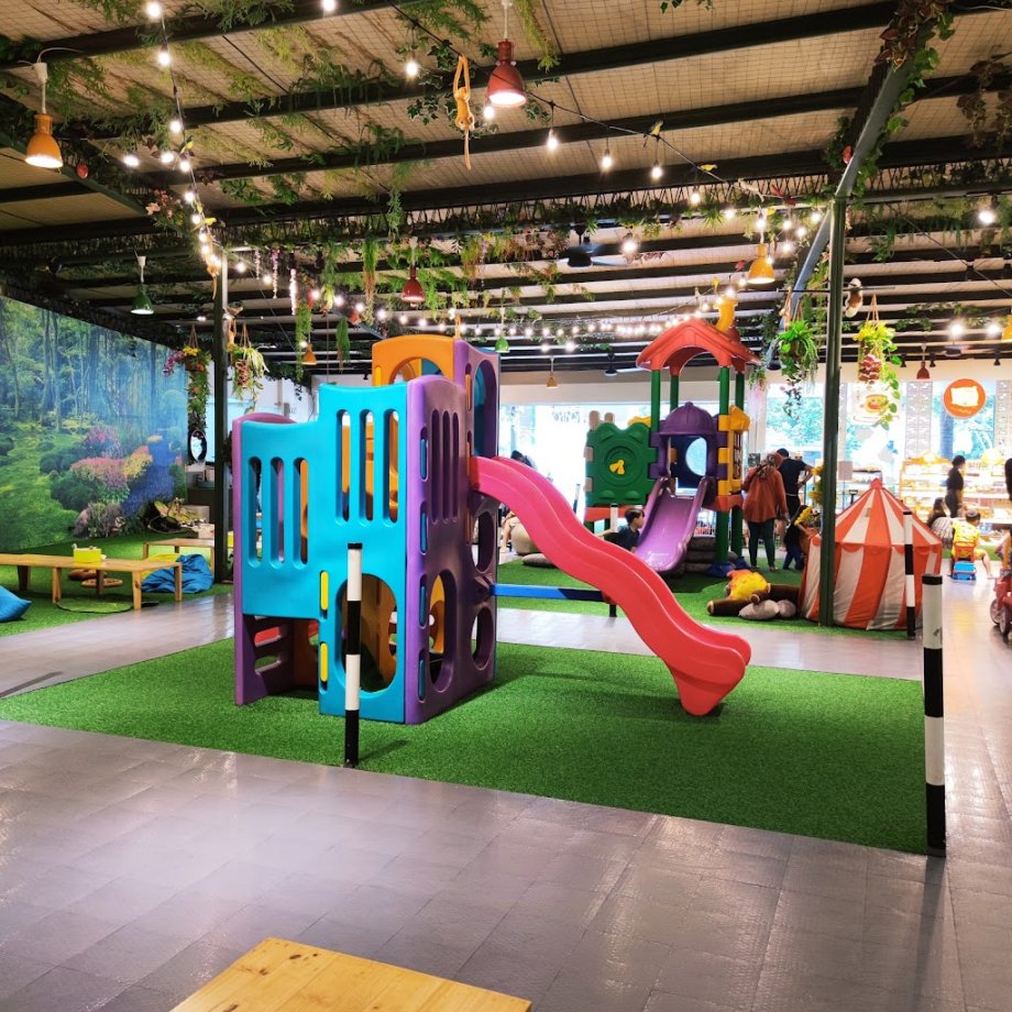 Pillow Park Cafe - Foto 13