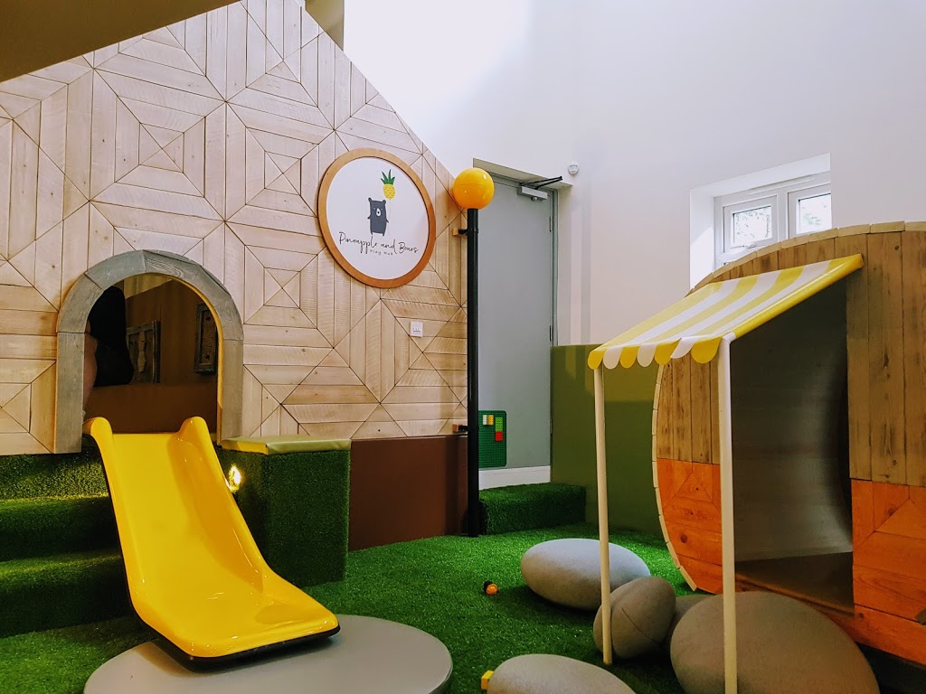 Pineapple and Bears play hub - Foto 1