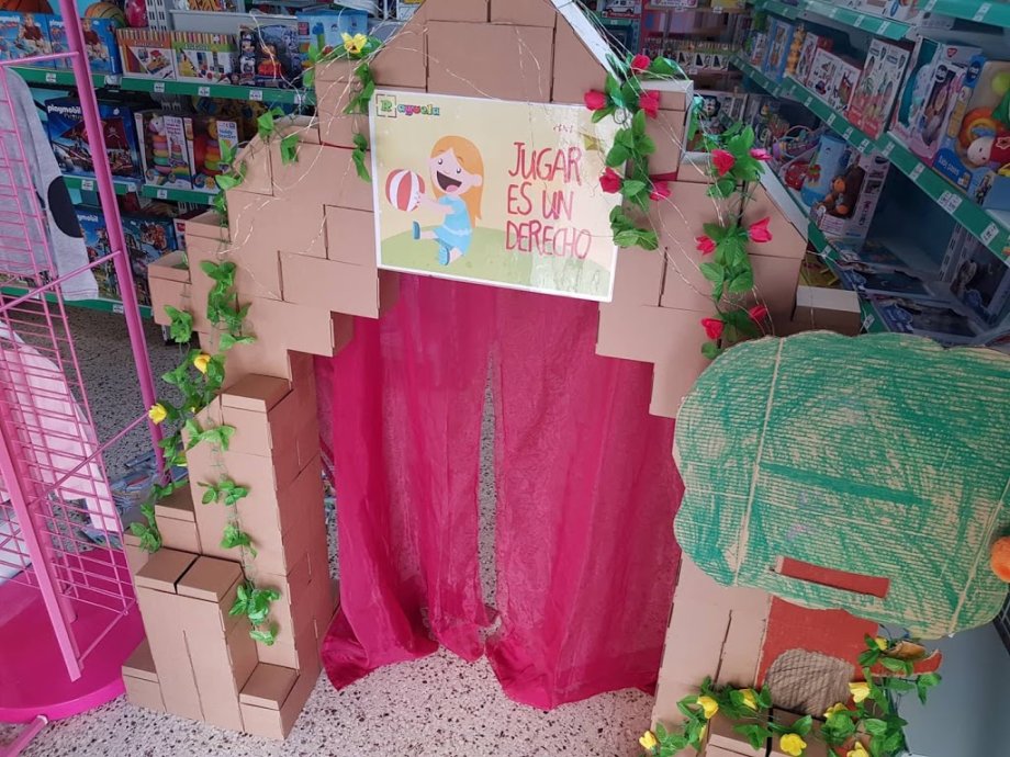 RAYUELA Toys & Coffee - Foto 3