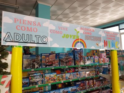 RAYUELA Toys & Coffee