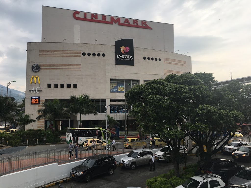 Centro Comercial La Florida - Foto 1