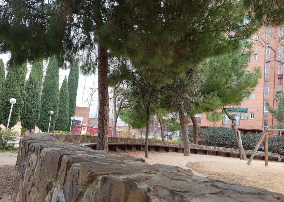 Parque infantil de El Clot - Foto 3