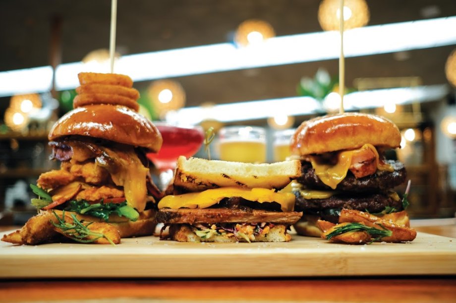 Cabin 401 Bar & Grill - Foto 3