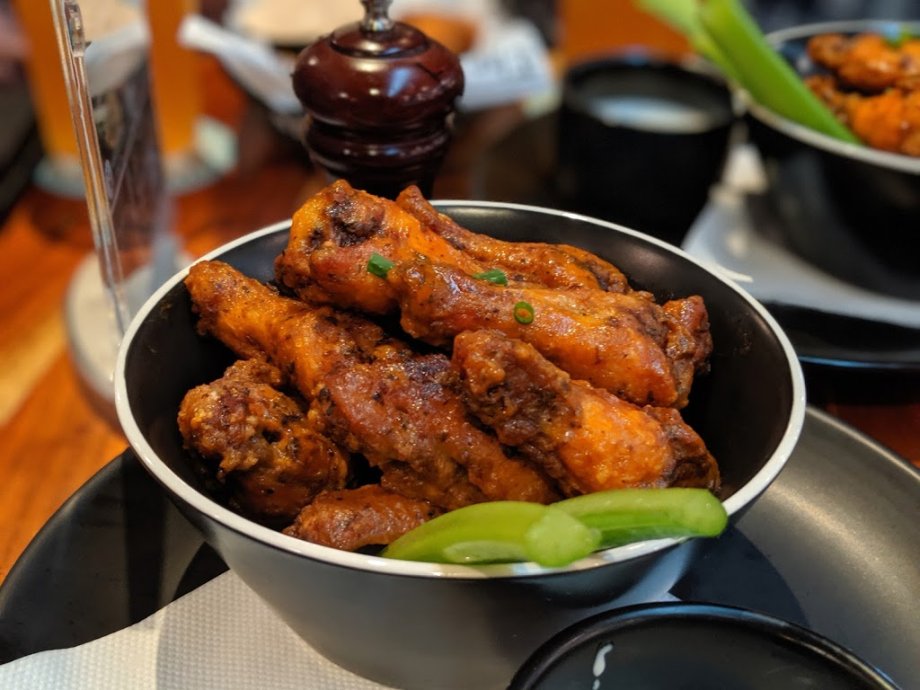 Cabin 401 Bar & Grill - Foto 6