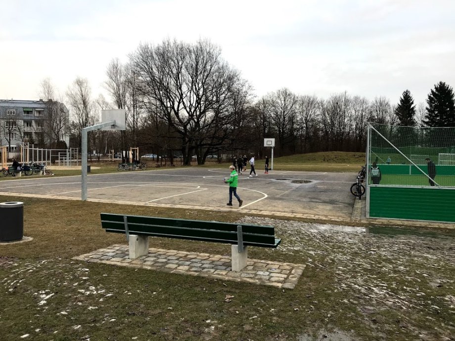 Spielplatz Fideliopark - Foto 10