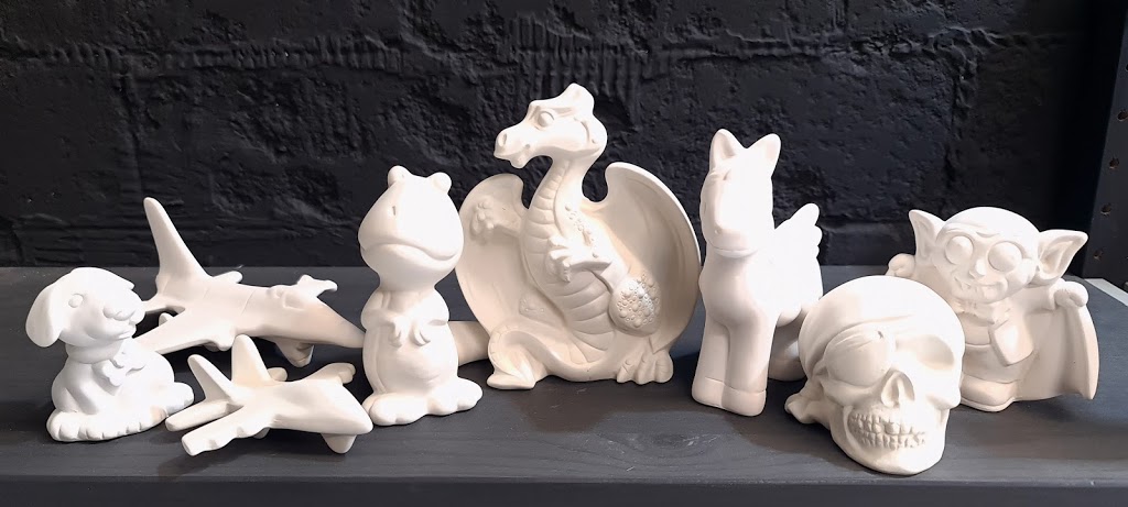 Paint A Pot - Kid's Playcentre & Cafe - Foto 1