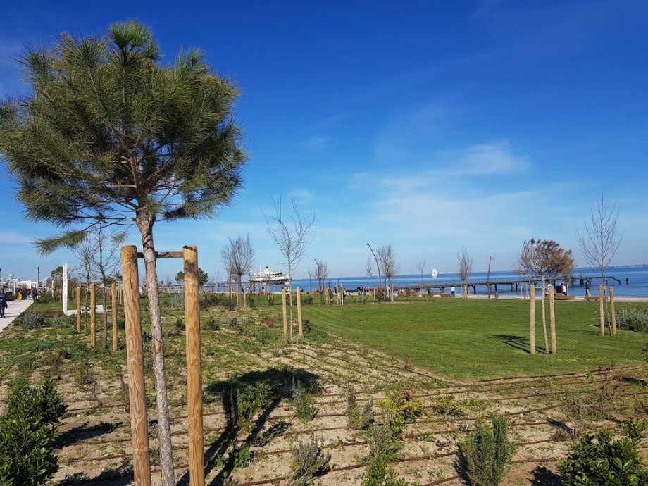 Parque Ribeirinho Oriente - Foto 2