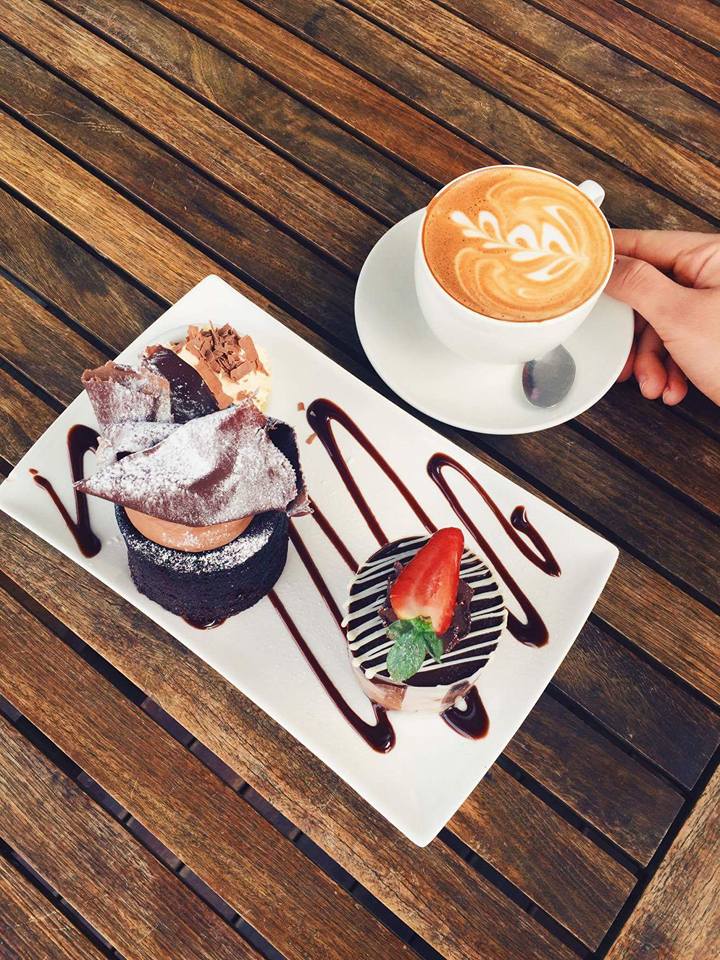 Blue Lotus Cafe - Foto 1