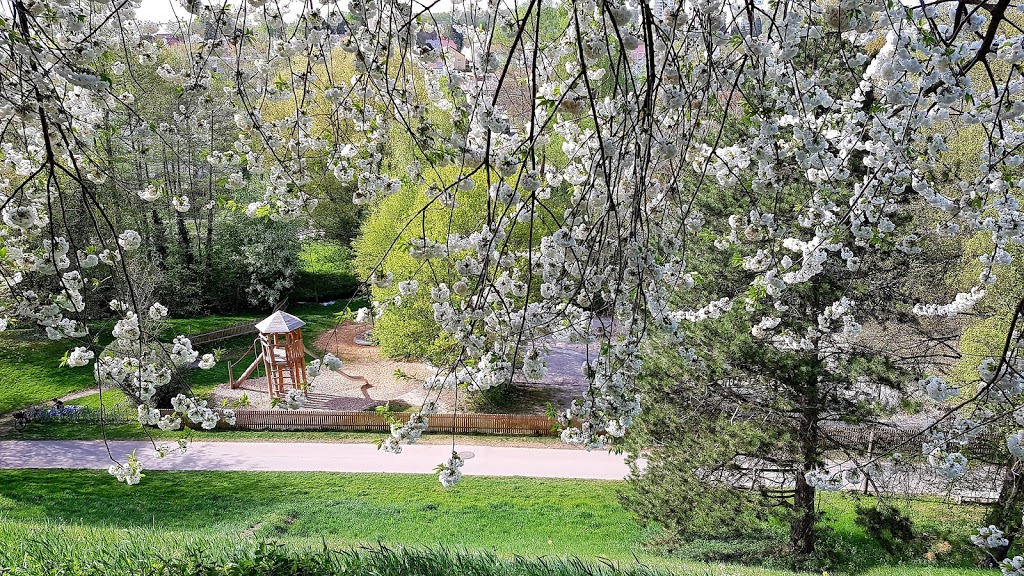 Spielplatz Sommerhofenpark - Foto 1