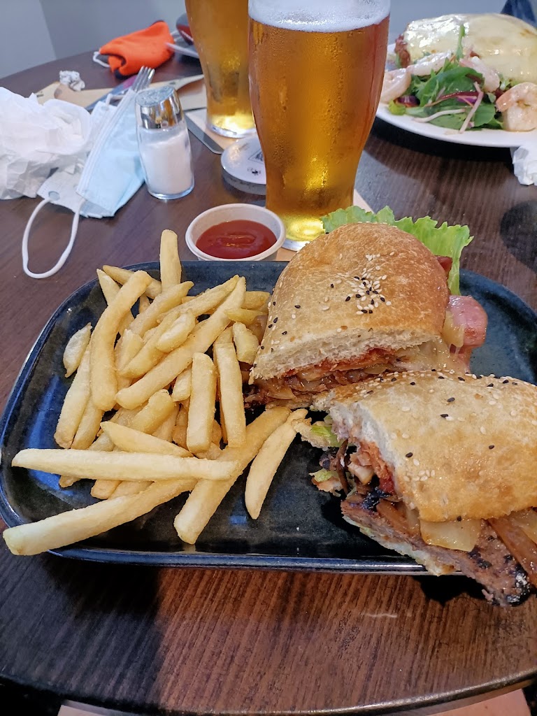 Herdsman Lake Tavern - Foto 1