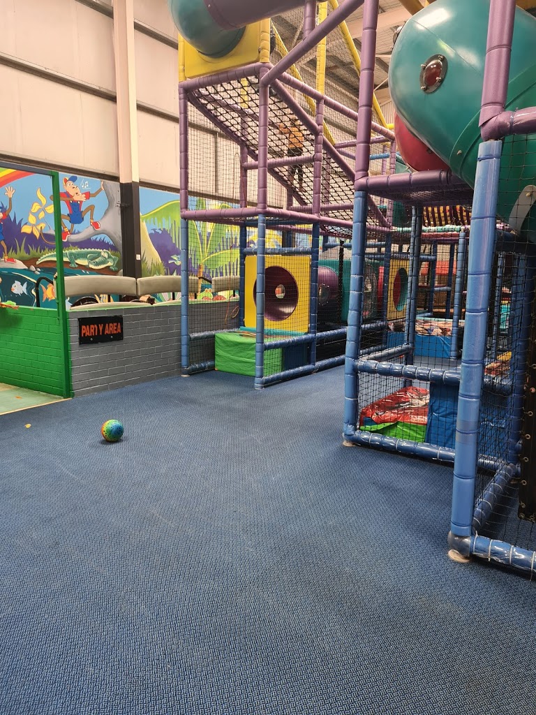 Tropical Twist Indoor Playground - Foto 1