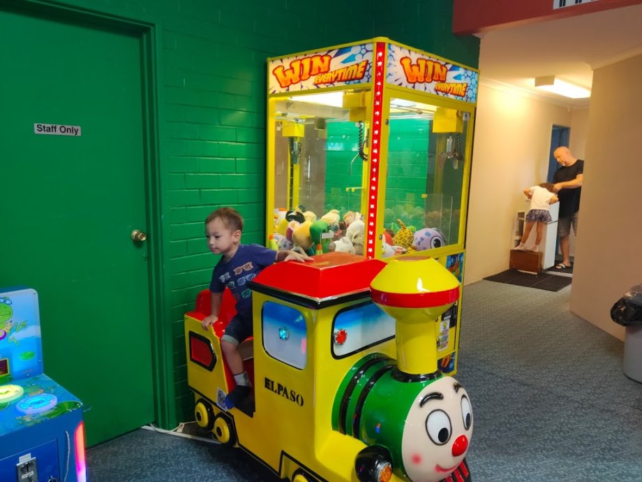 Tropical Twist Indoor Playground - Foto 7