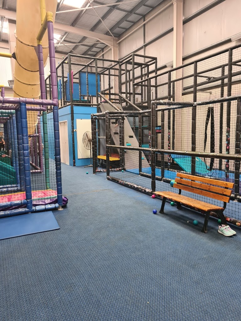 Tropical Twist Indoor Playground - Foto 13