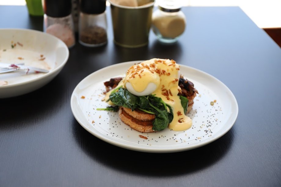 Surfing Lizard Cafe - Foto 4