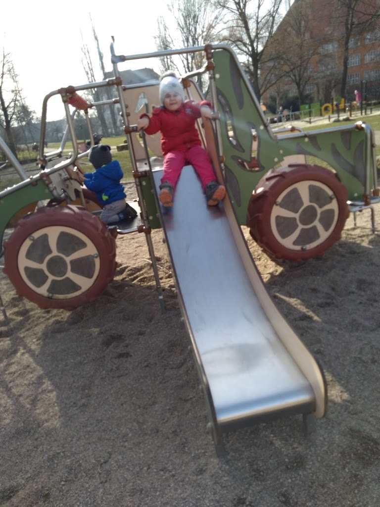 Ernst-Thälmann-Platz - Foto 4