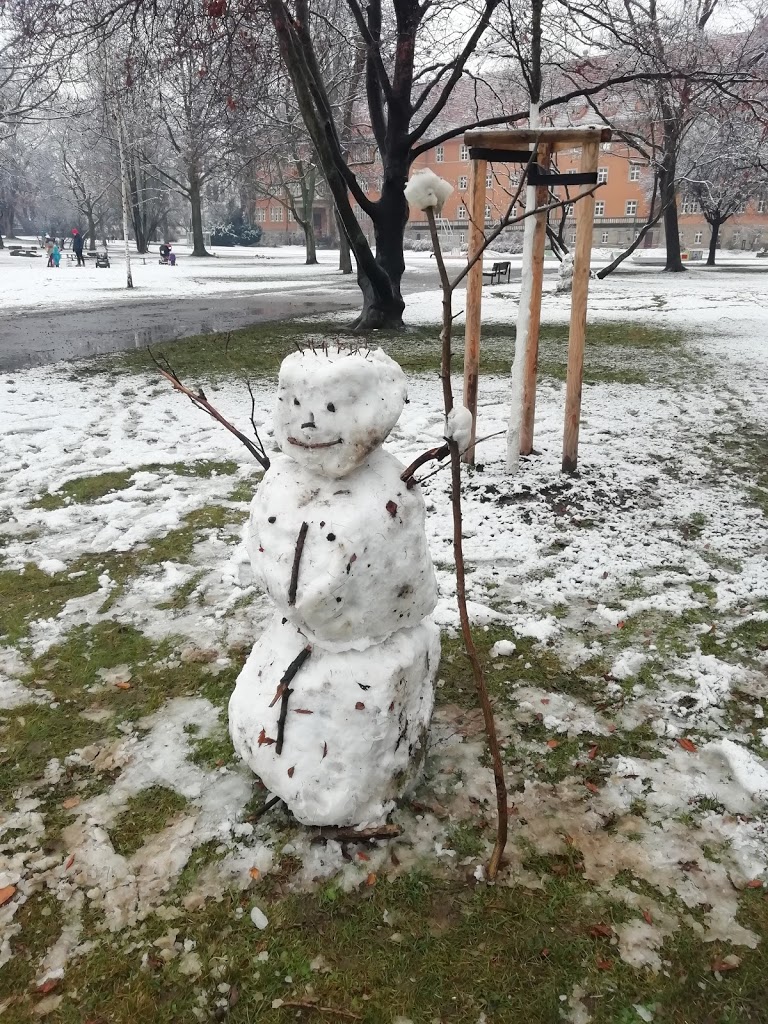 Ernst-Thälmann-Platz - Foto 1
