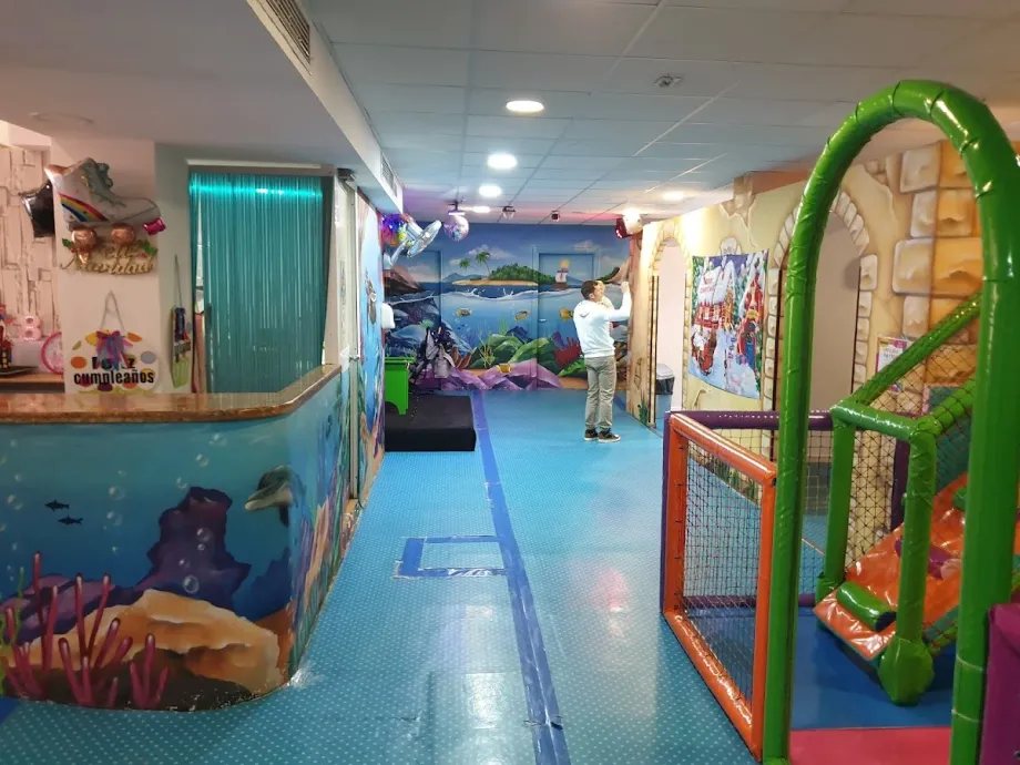 Divine Park - Parque de Bolas - San Pedro Alcántara - Foto 8