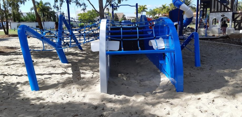 Raby Esplanade park - Foto 8